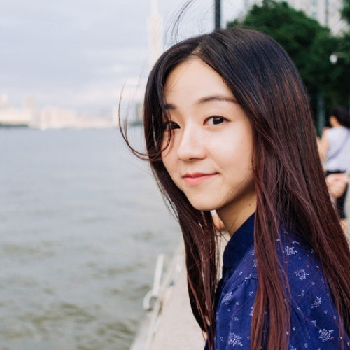 Paris L Profile Photo
